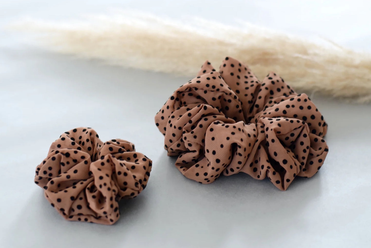 Scrunchie Merry